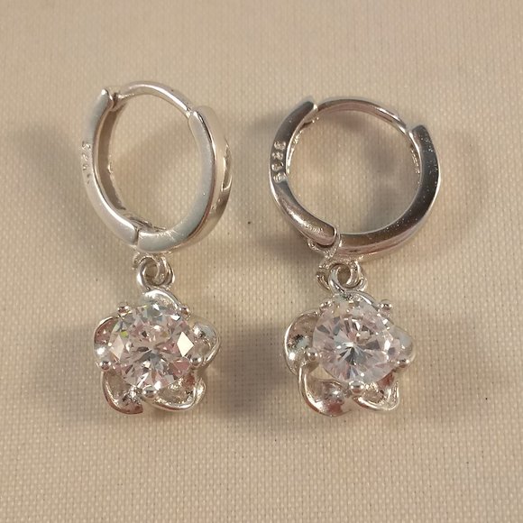 Sterling Silver Diamond Zircon Flower Swirl Dangle Earrings 6mm .84ctw ea Gift - Picture 4 of 4